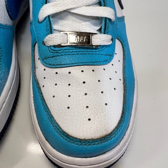 Nike Air Force Sneakers - Picture 5 of 11